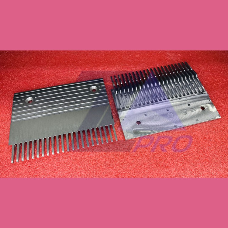 Гребенка траволатора алюминиевая GD-AlSi12 правая 22 зуба тип A TravelMaster KM5270416H01 Kone