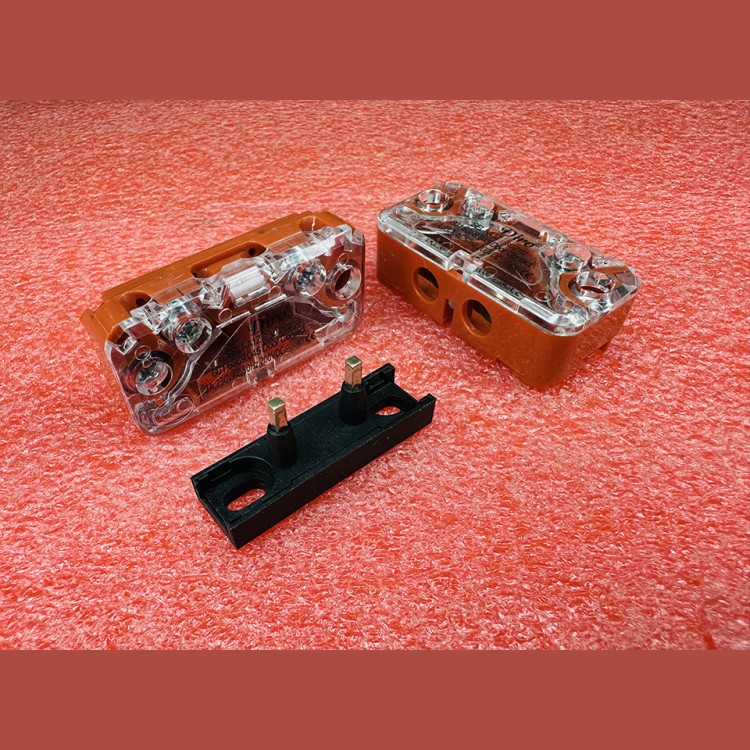 Выключатель (контакт дверей) SEL1-A1Z P 601.6369.045 Diro