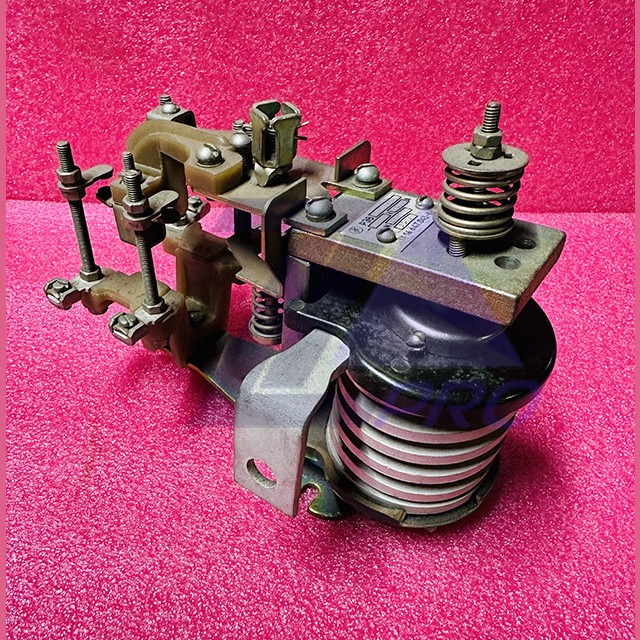 Реле контроля тока РЭВ-830 У3 320А